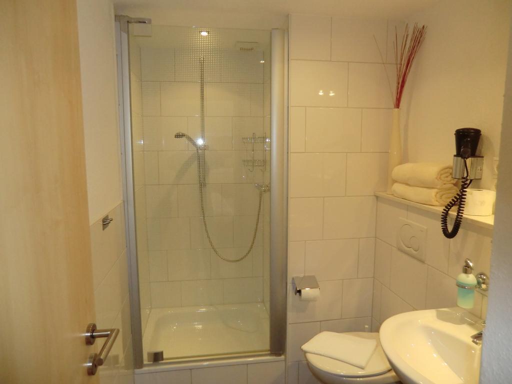 Hotel Garni Julia Linnich Cameră foto